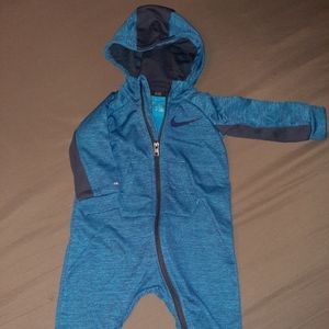Nike Dri-fit hooded jumpsuit 6 to 9 moths